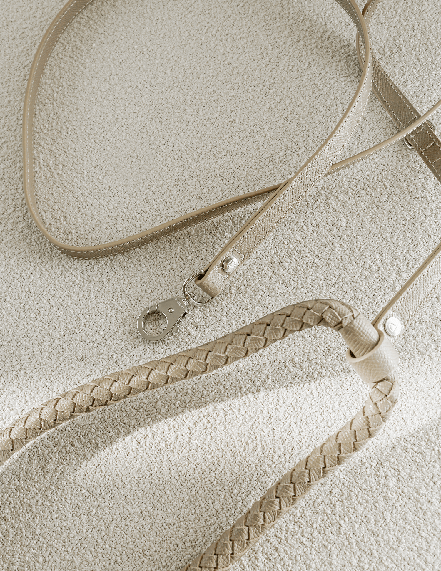 Trela The Rava — detalhe da pega entrançada artesanal