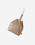 The Nue em pele Sand — detalhe