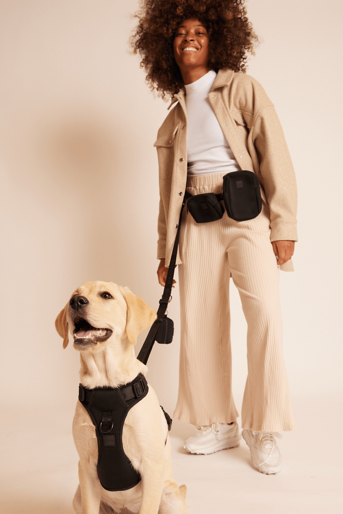 Trela GO! With Ease Hands Free Leash premium da Maxbone em preto — vista lateral (76)